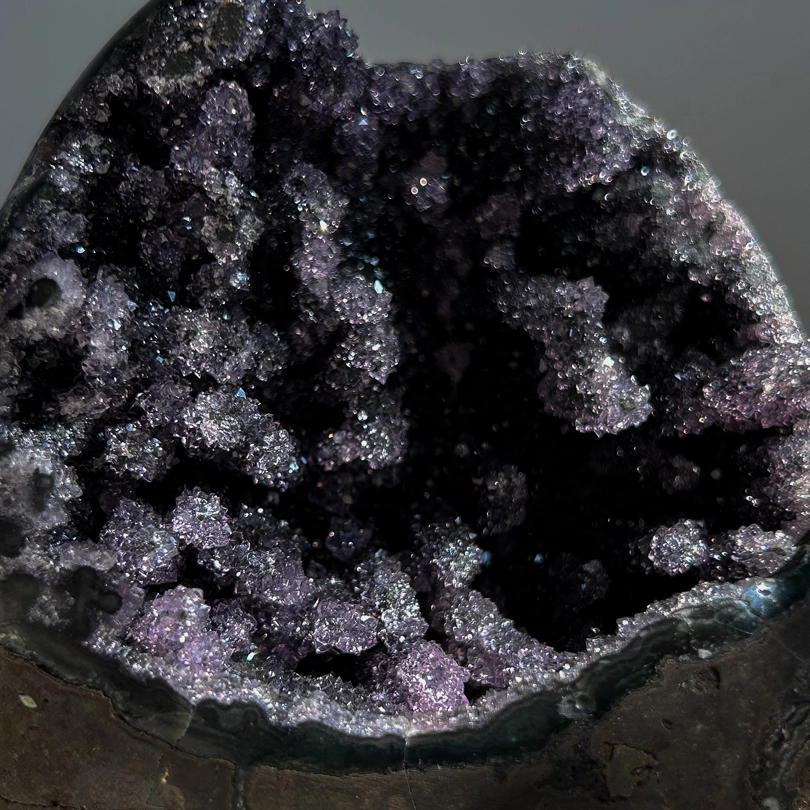Geode di Ametista Nera
